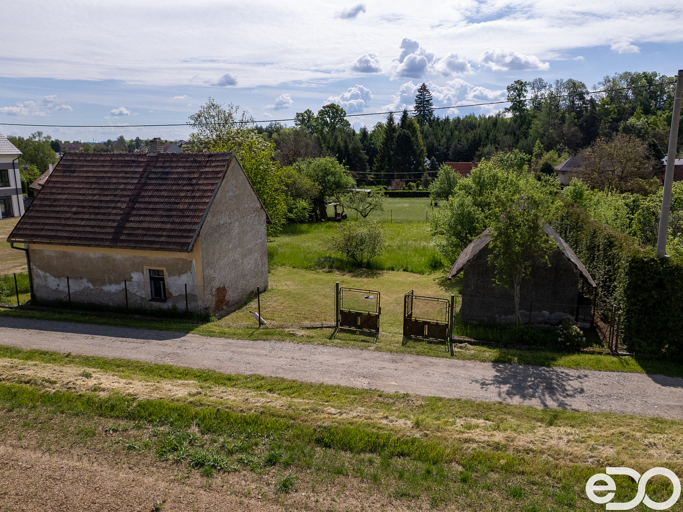 Prodej stavebního pozemku 1 147 m² – fotografie 3