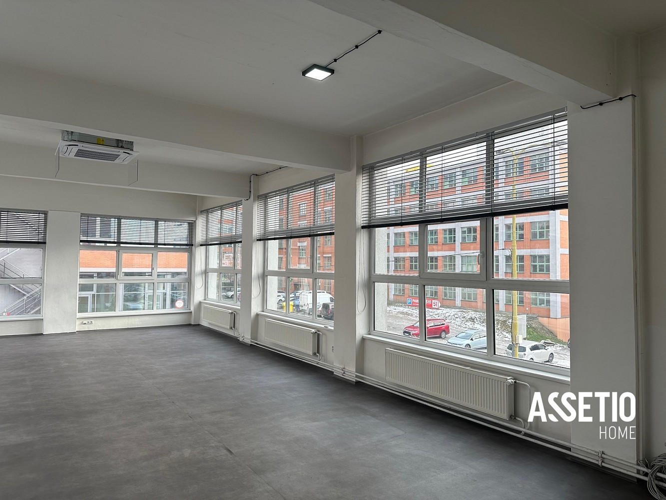 Pronájem kanceláře 171 m² – fotografie 4