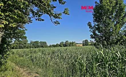 Prodej pole 31 359 m², Horažďovice - Komušín, okres Klatovy