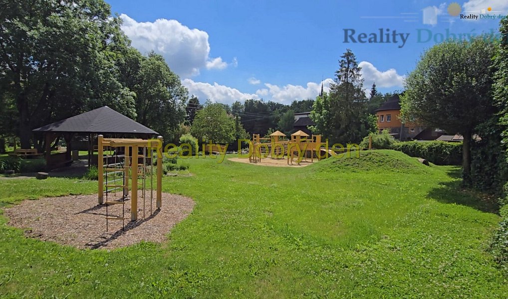 Prodej stavebního pozemku 744 m², Melč – náhled fotky 14