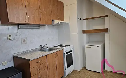 Pronájem bytu 1+1 32 m², V Bytovkách, Králíky, okres Ústí nad Orlicí