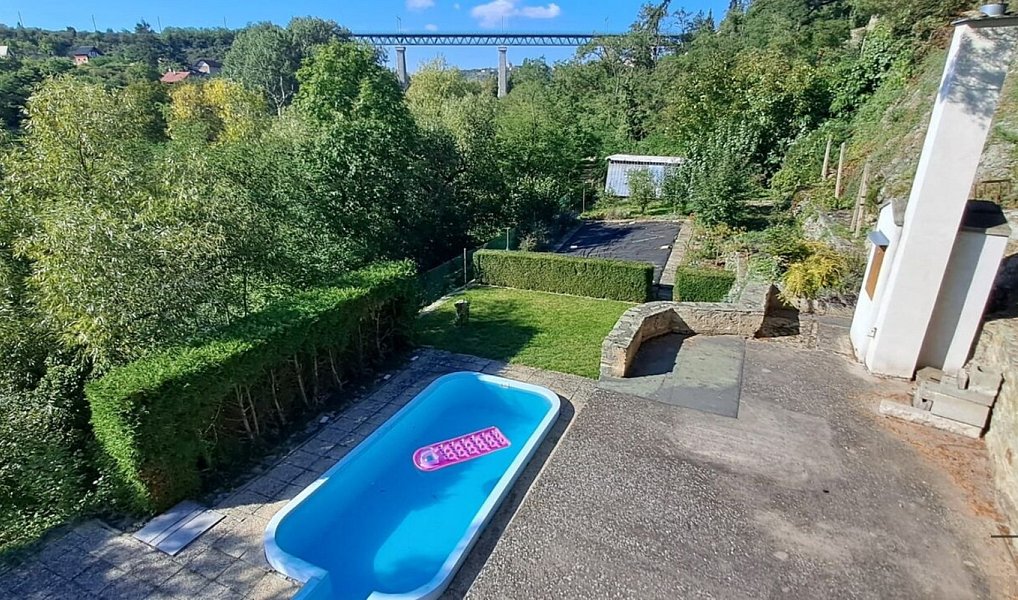 Prodej zahrady 1 116 m², Znojmo – náhled fotky 17