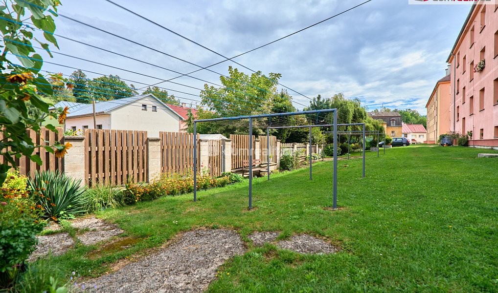Prodej bytu 2+kk 55 m², Dalovice – náhled fotky 15