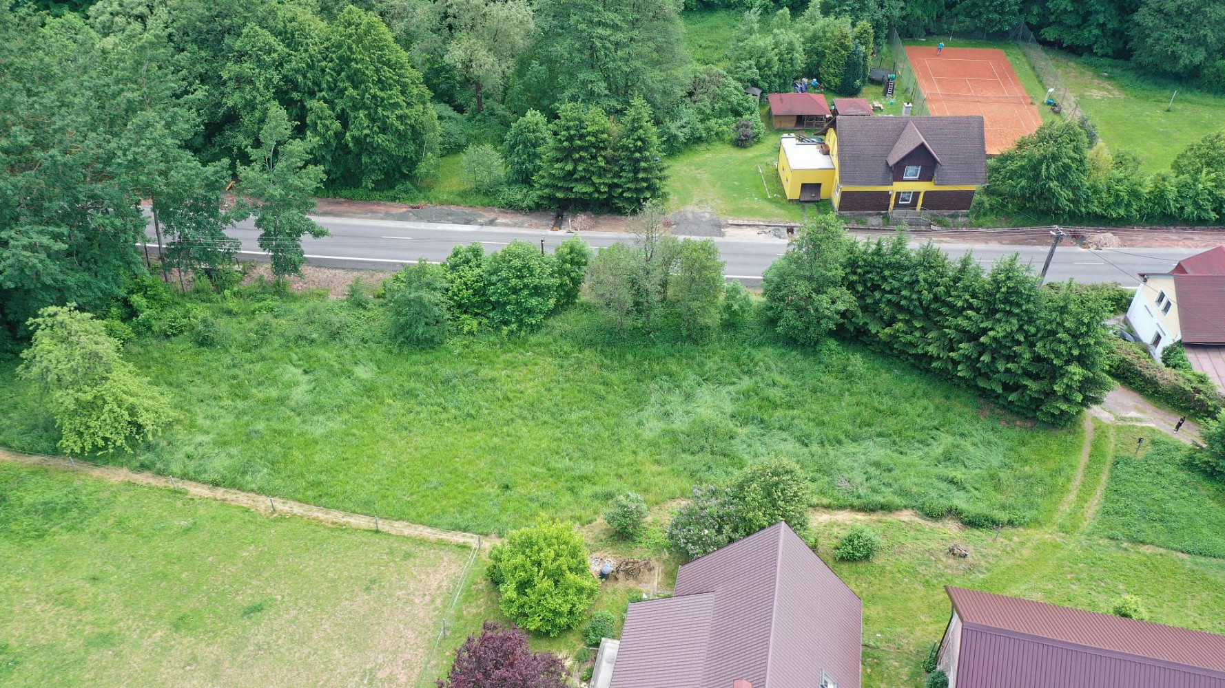 Prodej stavebního pozemku 2 098 m² — photo 4