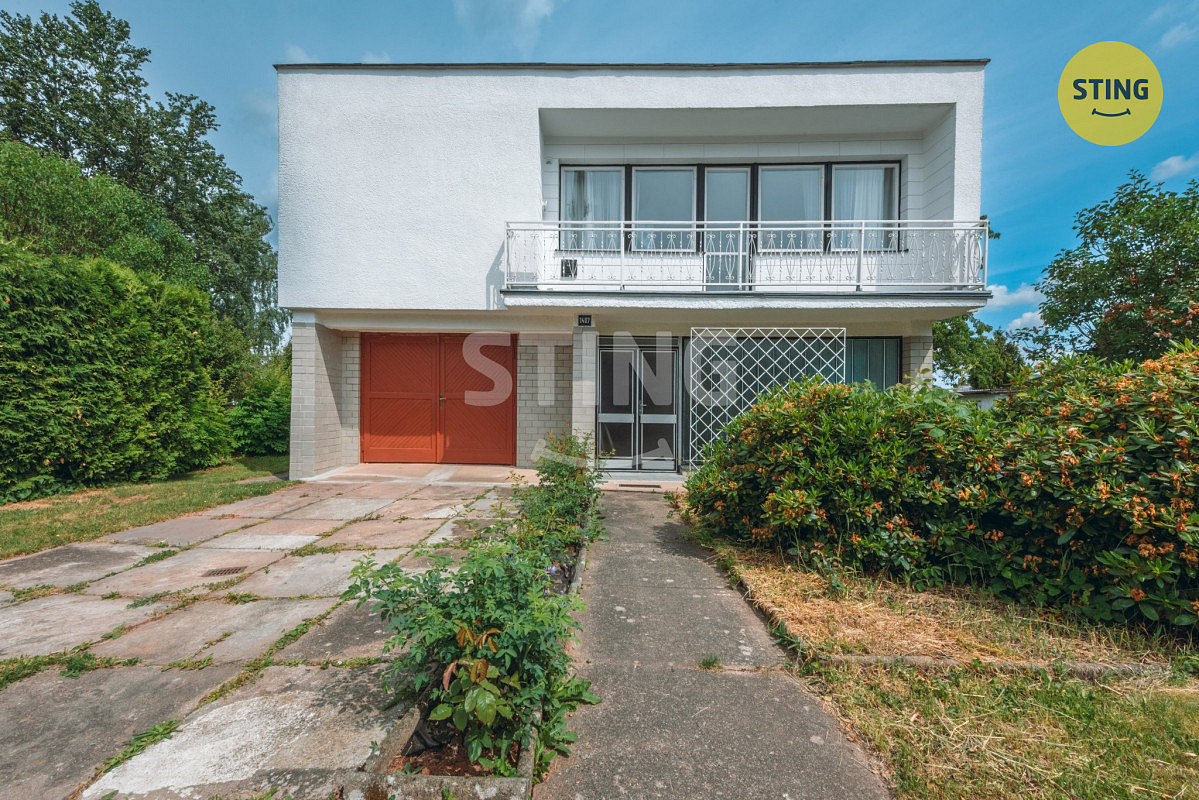 Prodej domu 220 m² s pozemkem 768 m² – fotografie 2