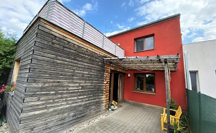 Prodej domu 77 m² s pozemkem 128 m², Vrázova, Hradec Králové - Slezské Předměstí