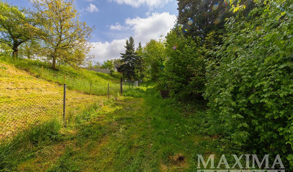 Prodej zahrady 1 595 m², Kokory – náhled fotky 11