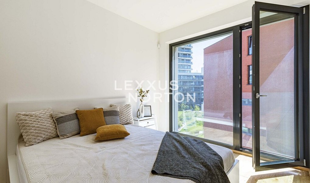 Prodej bytu 2+kk 46 m², Praha – náhled fotky 2