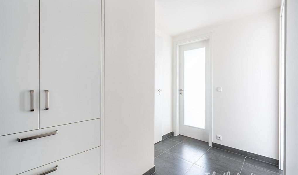 Pronájem bytu 2+kk 66 m², Praha – náhled fotky 10