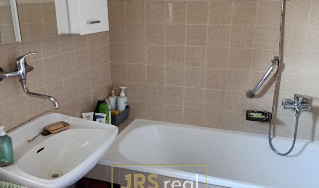 Prodej chaty/chalupy 110 m² s pozemkem 406 m², Halenkovice – náhled fotky 14