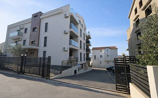 Prodej bytu 2+kk 57 m², Tivat, Černá Hora