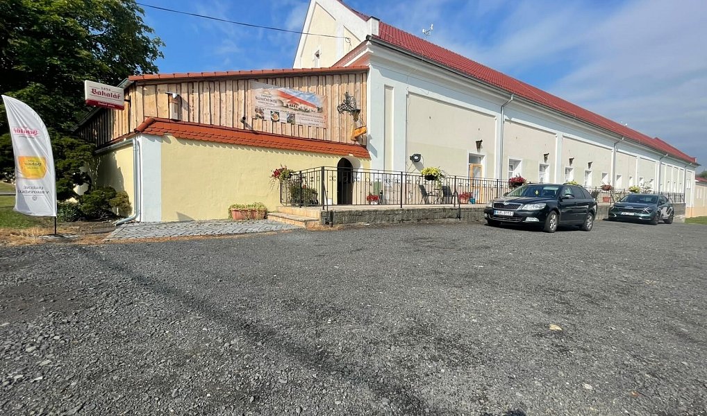 Prodej stavebního pozemku 475 m², Žatec – náhled fotky 11