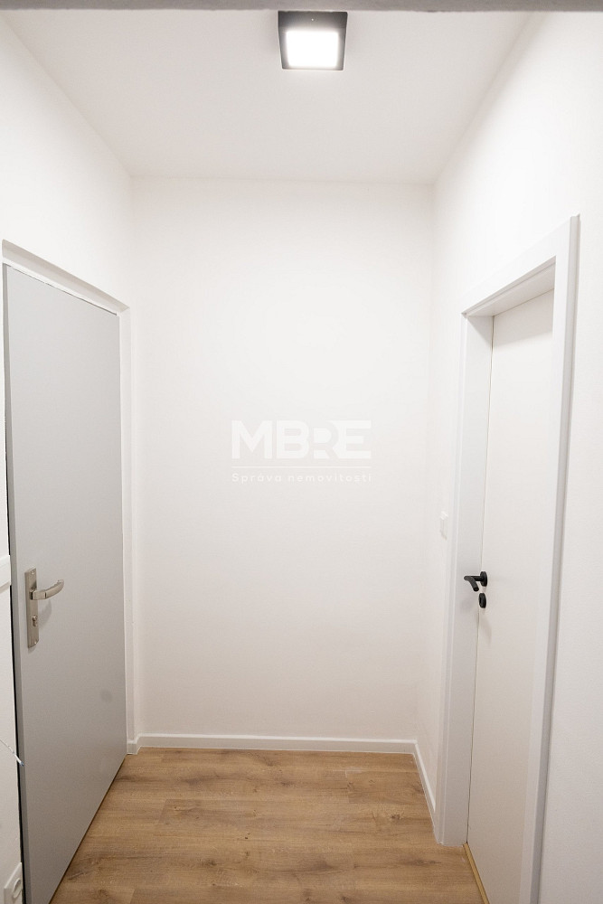 Pronájem bytu 2+kk 46 m² – fotografie 5