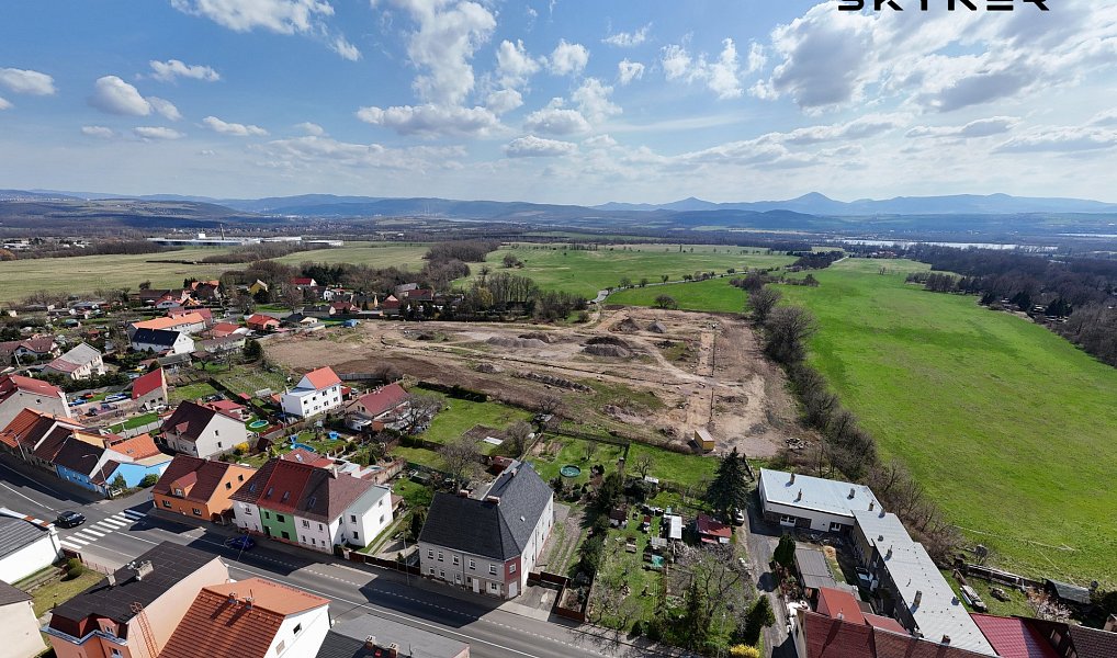Prodej stavebního pozemku 1 470 m², Krupka – náhled fotky 3