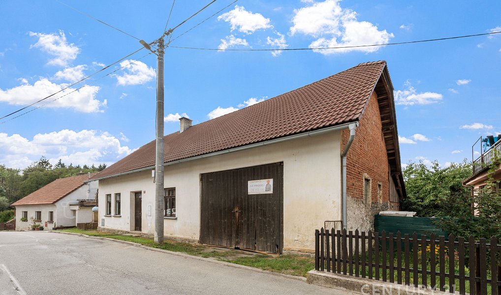 Prodej chaty/chalupy 310 m² s pozemkem 2 159 m², Kněževes – náhled fotky 17
