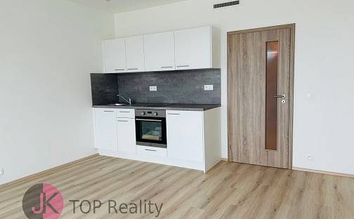 Pronájem bytu 1+kk 28 m², Kolbenova, Praha 9 - Hloubětín