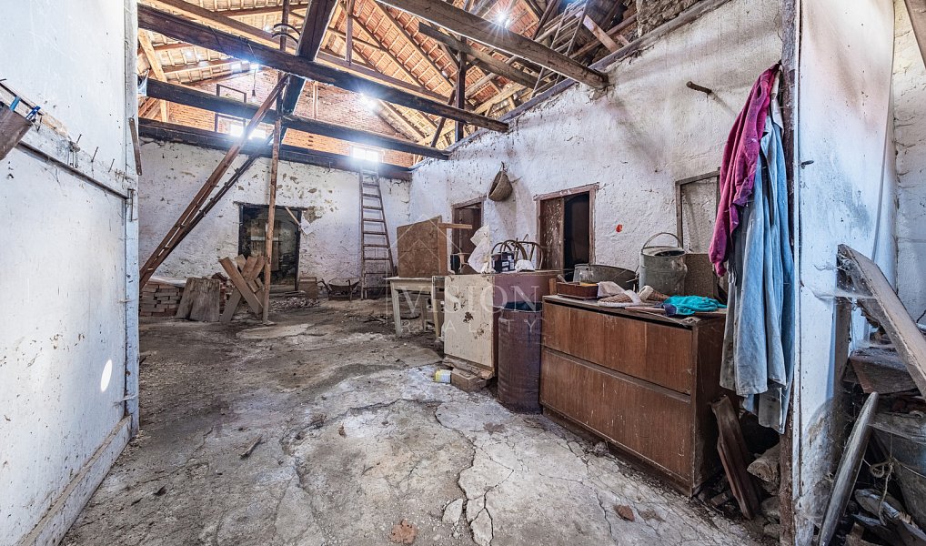 Prodej domu 408 m² s pozemkem 715 m², Vacov – náhled fotky 16