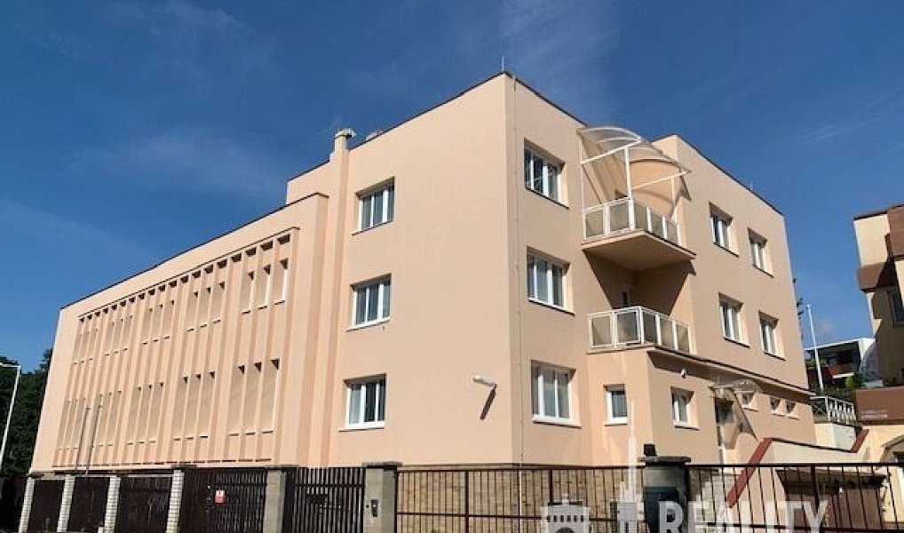 Pronájem kanceláře 347 m², Praha – náhled fotky 4