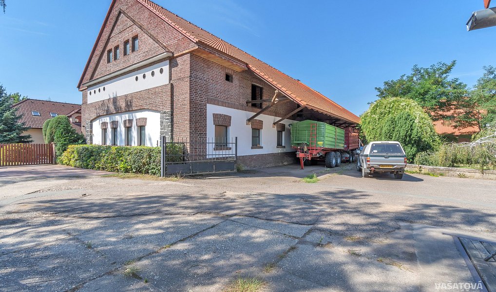 Pronájem skladovacích prostor 413 m², Hradec Králové – náhled fotky 9
