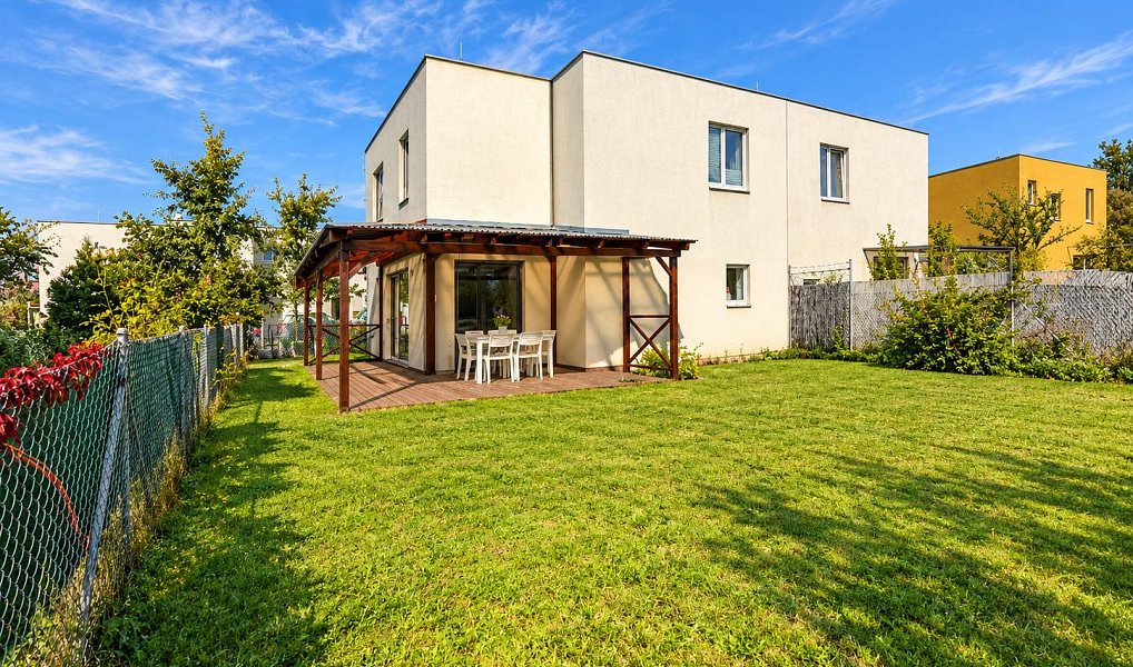 Pronájem rodinného domu, 115 m², Slivenec - Praha 5, Praha