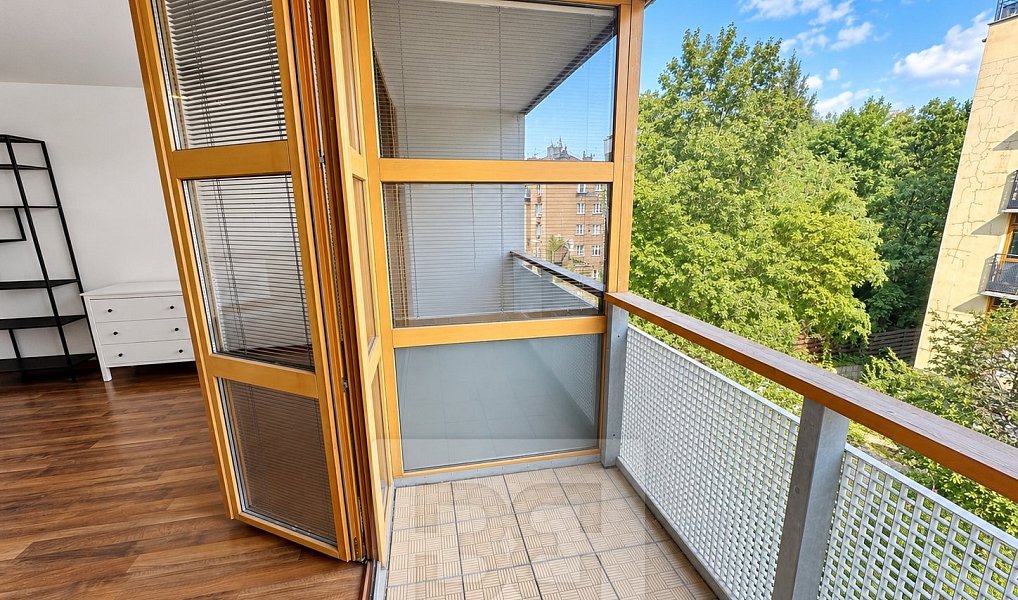 Pronájem bytu 1+kk 43 m², Praha – náhled fotky 9