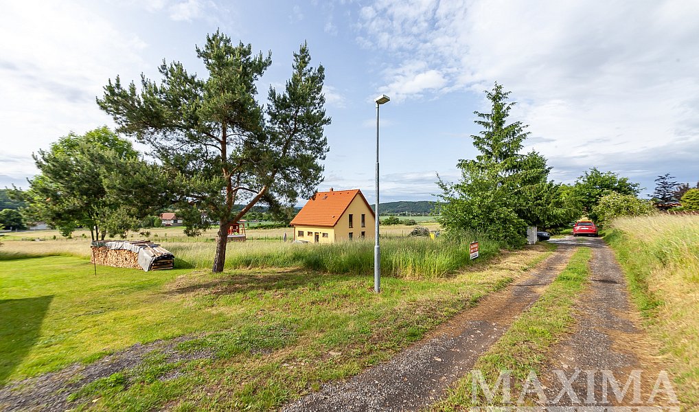 Prodej pozemku 2 625 m², Lochovice – náhled fotky 5