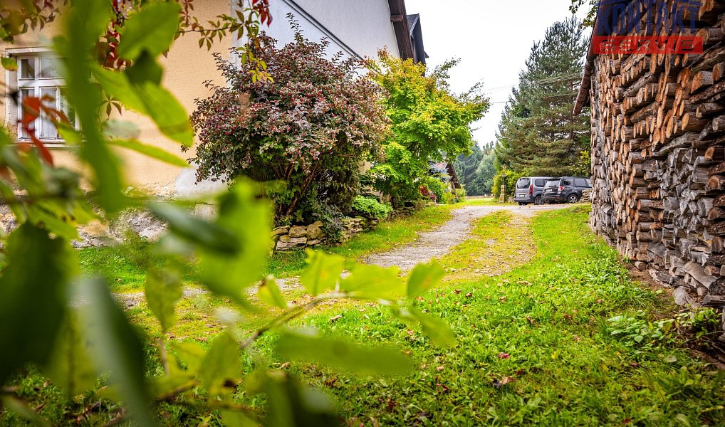 Prodej domu 660 m² s pozemkem 971 m², Stachy – náhled fotky 18