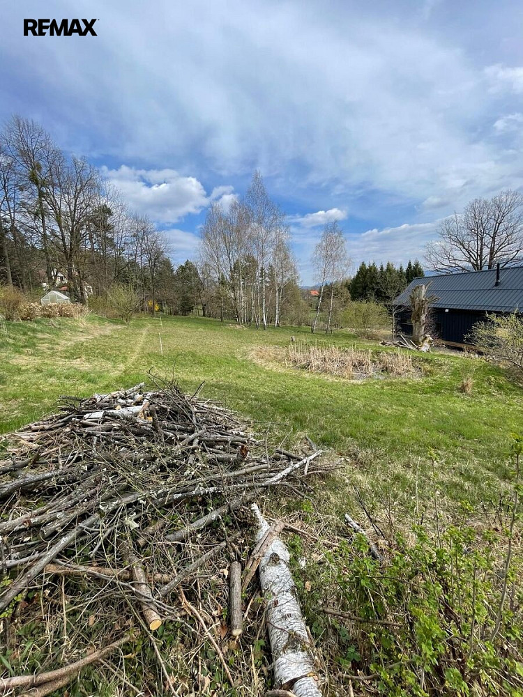 Prodej stavebního pozemku 1 901 m² – fotografie 4