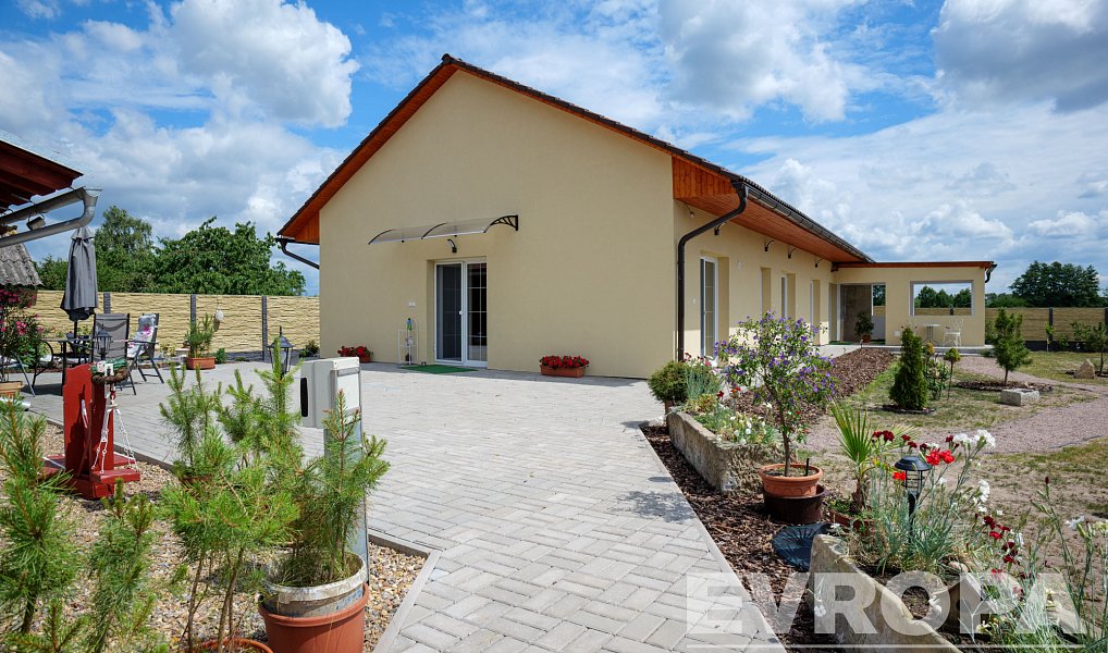 Prodej domu 123 m² s pozemkem 1 454 m², Kladruby nad Labem – náhled fotky 28