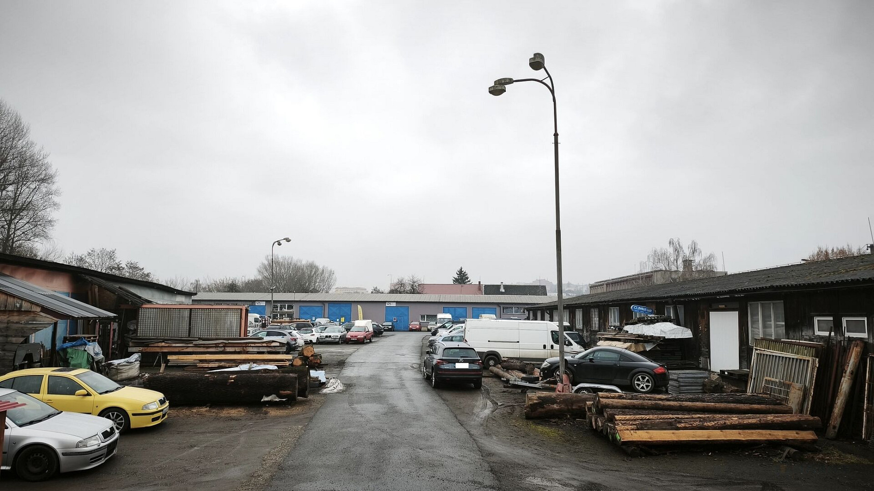 Prodej výrobních prostor 2 000 m² – pohled 5