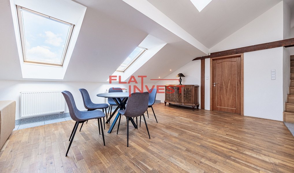 Prodej bytu 6+kk 294 m², Praha – náhled fotky 17