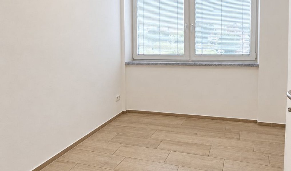 Pronájem bytu 2+kk 40 m², Břeclav – náhled fotky 3