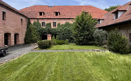 Prodej domu 851 m² s pozemkem 2 205 m², Gruna, okres Svitavy