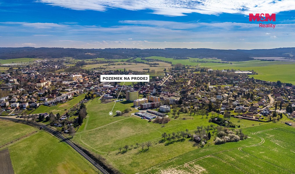 Prodej stavebního pozemku 4 475 m², Dolní Bousov – náhled fotky 2