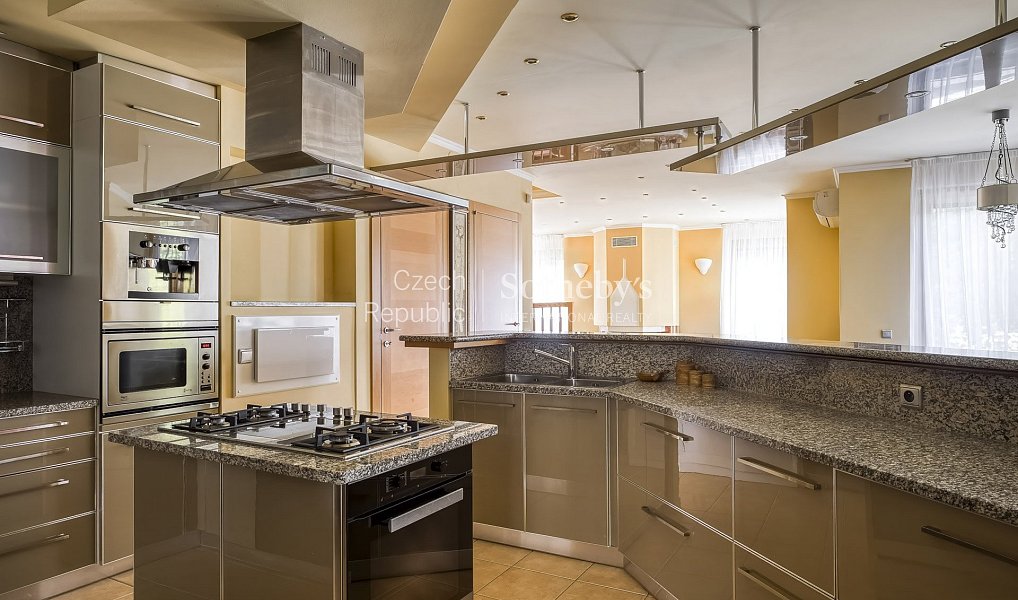 Prodej domu 645 m² s pozemkem 760 m², Průhonice – náhled fotky 6