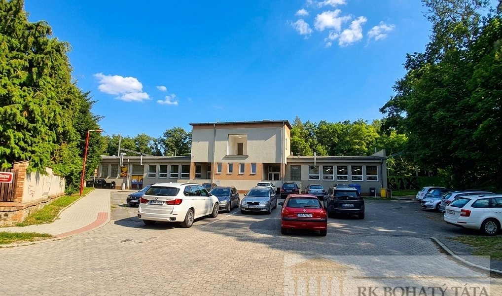 Pronájem domu 110 m² s pozemkem 848 m², Praha – náhled fotky 18