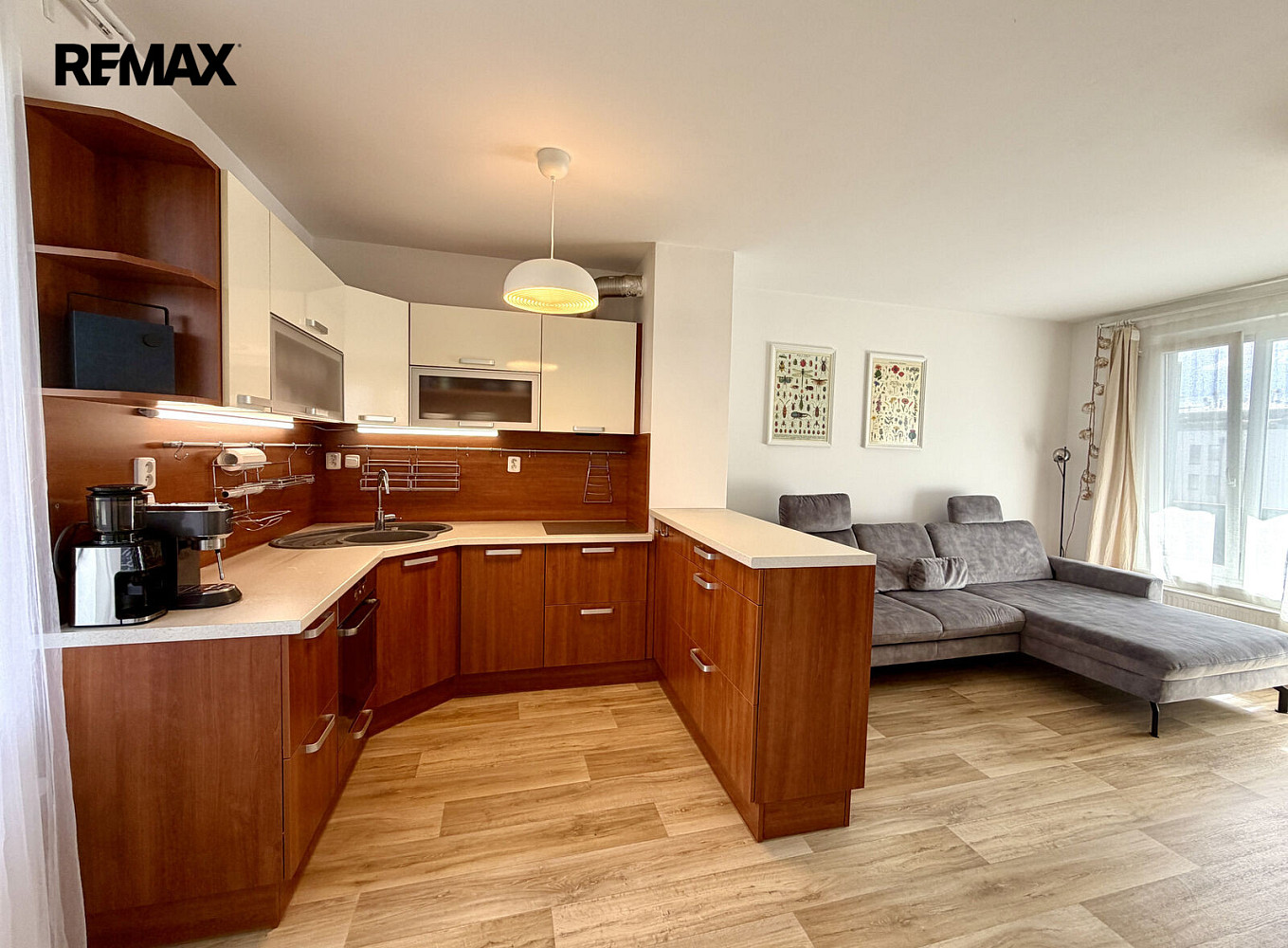 Prodej bytu 3+kk 71 m² – fotografie 3