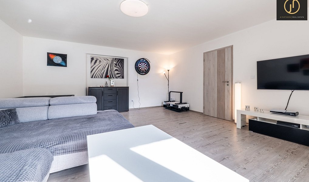 Prodej domu 203 m² s pozemkem 1 153 m², Hředle – náhled fotky 28