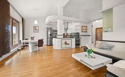 Prodej bytu 4+kk 94 m², Na Golfu, Beroun - Beroun-Závodí