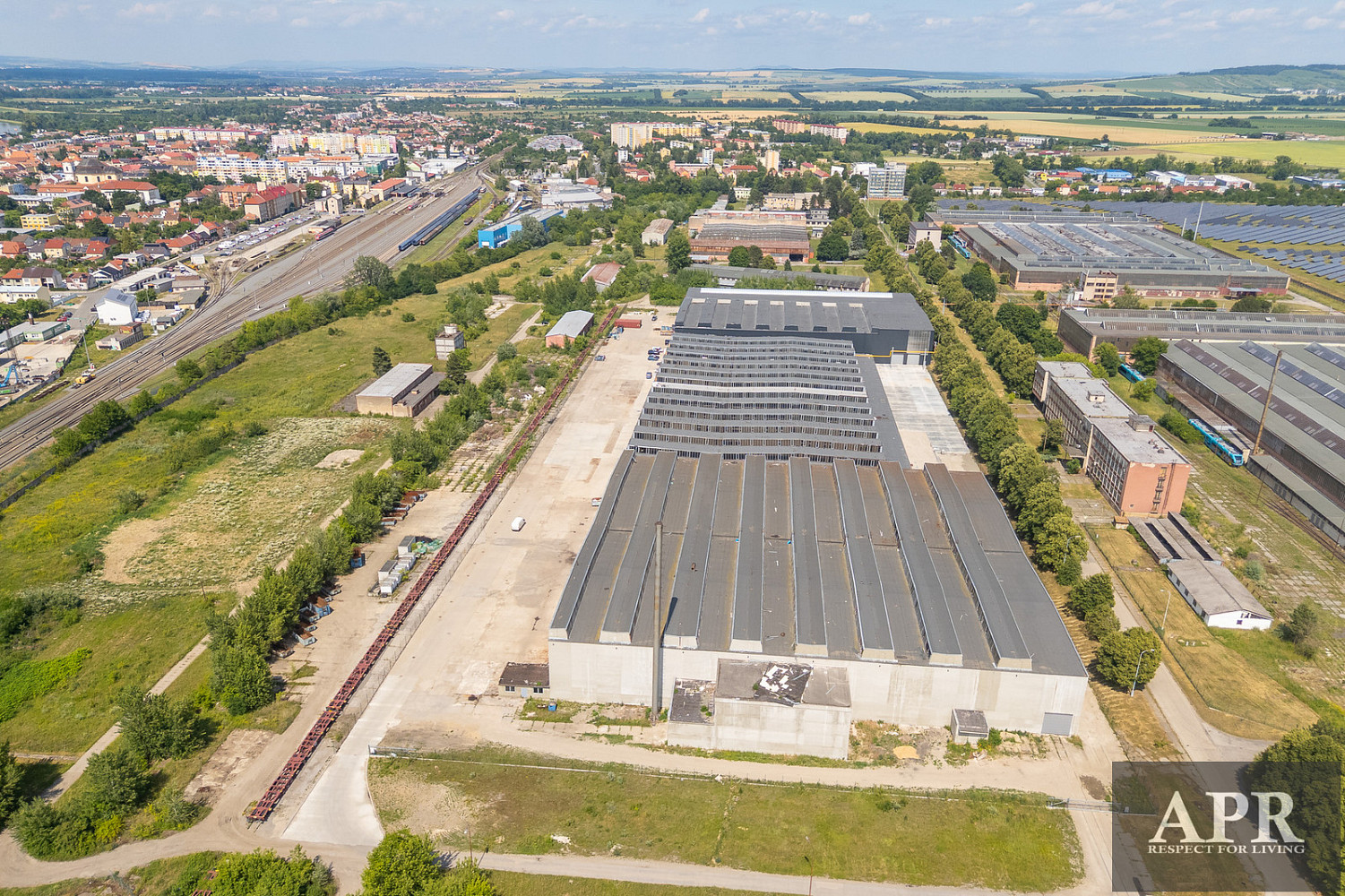 Pronájem skladovacích prostor 2 000 m² – fotografie 3