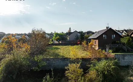 Prodej stavebního pozemku 807 m², Praha 8