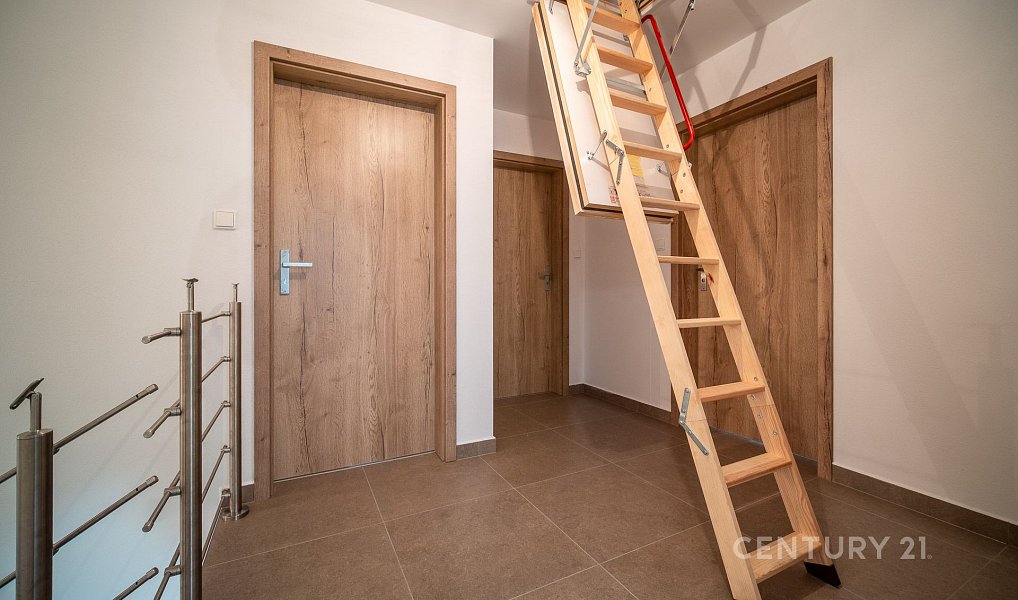 Prodej domu 161 m² s pozemkem 413 m², Homole – náhled fotky 27
