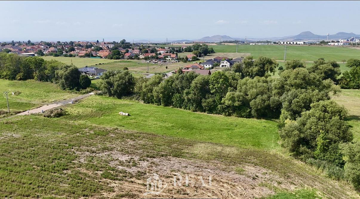 Prodej stavebního pozemku 995 m²
