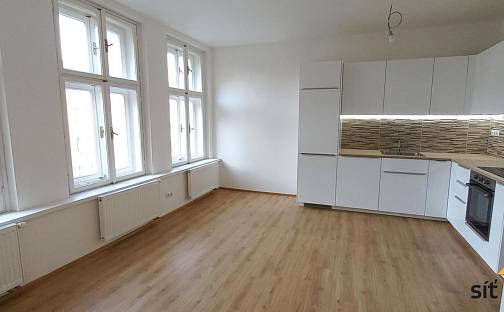 Pronájem bytu 2+kk 47 m², Bořivojova, Praha 3 - Žižkov