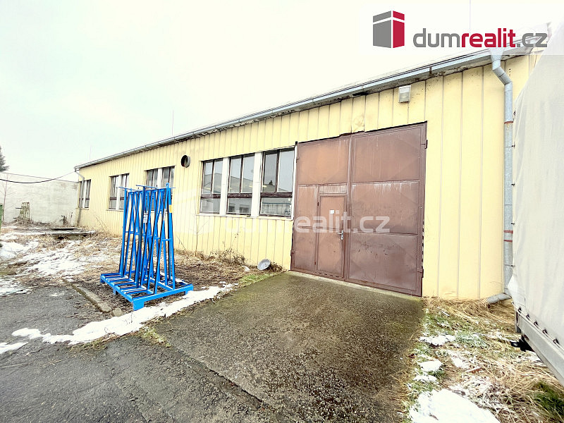 Pronájem výrobních prostor 913 m² — photo 3