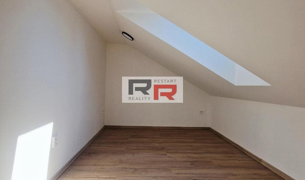 Pronájem bytu 2+kk 45 m², Šternberk – náhled fotky 10