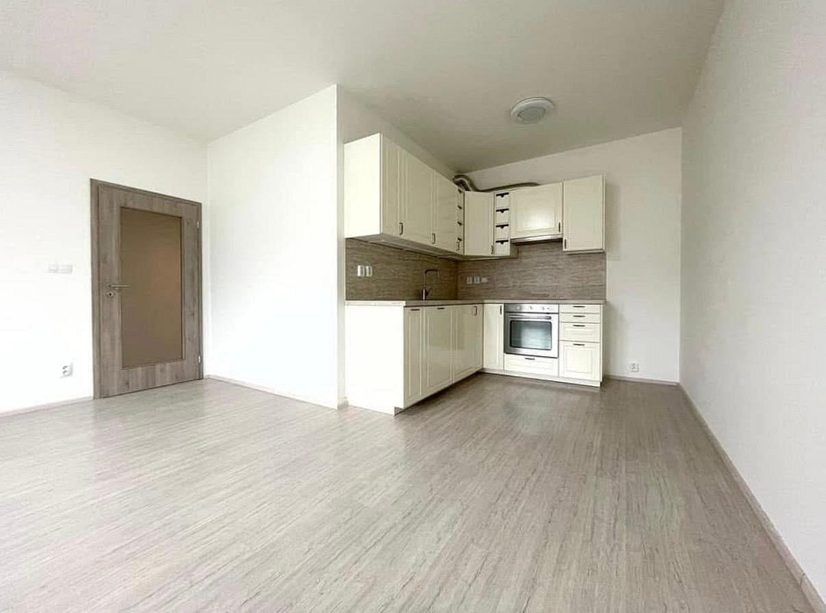 Pronájem bytu 2+kk 69 m²