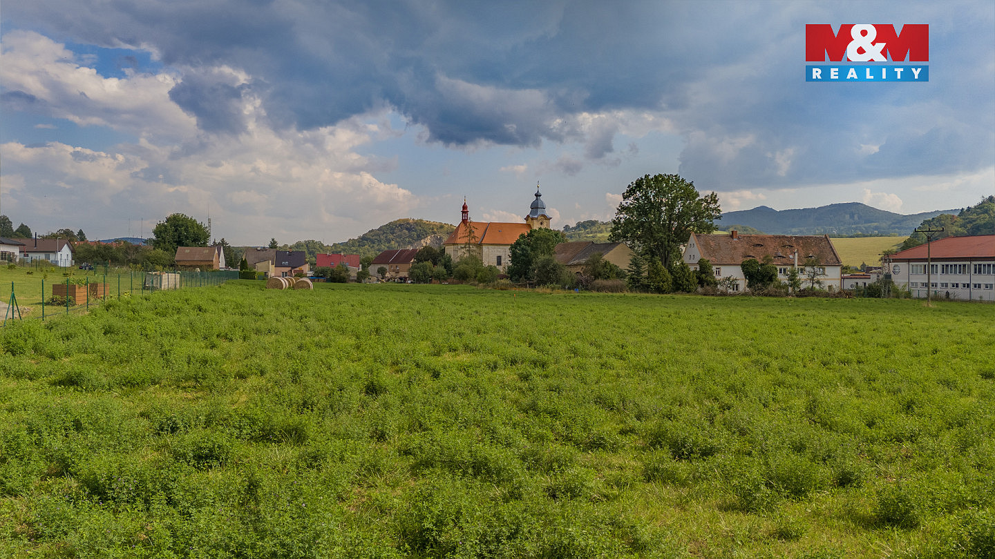 Prodej stavebního pozemku 1 845 m² – pohled 5