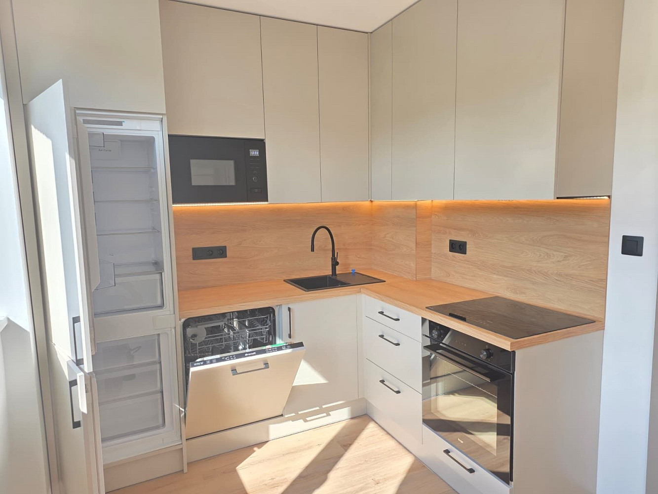 Pronájem bytu 2+1 56 m² – fotografie 2
