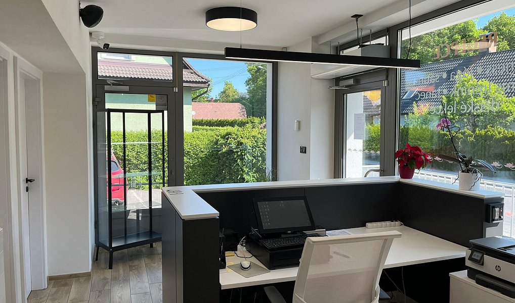 Pronájem obchodních prostor 398 m², Zubří – náhled fotky 3